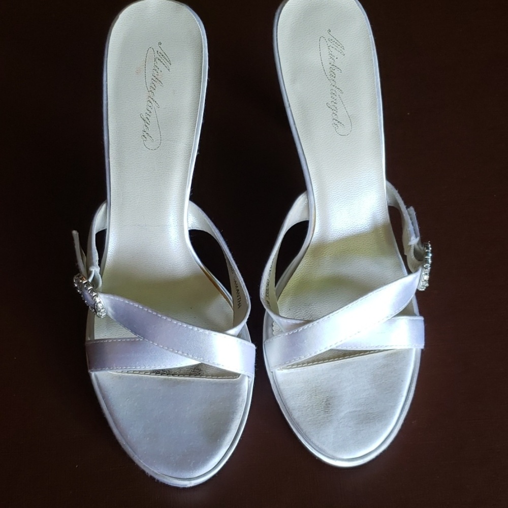 Size 9 1/2 dyeable satin heels